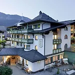Hotel Zum Ritter Tannheim